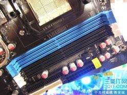 DDR3 ȫ̬ȹ790GXͼ۵ 