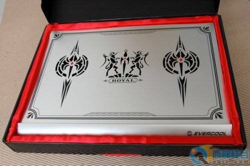 精钢佳铝 劲冷皇室17寸本本散热器图赏