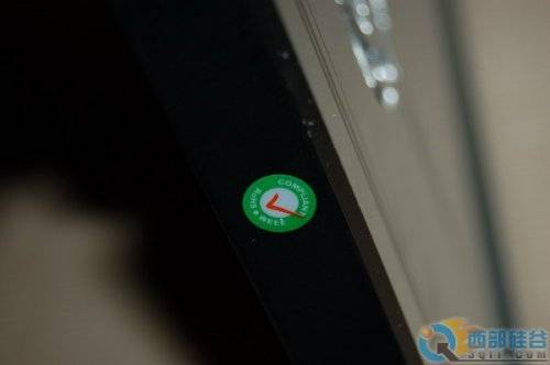 精钢佳铝 劲冷皇室17寸本本散热器图赏